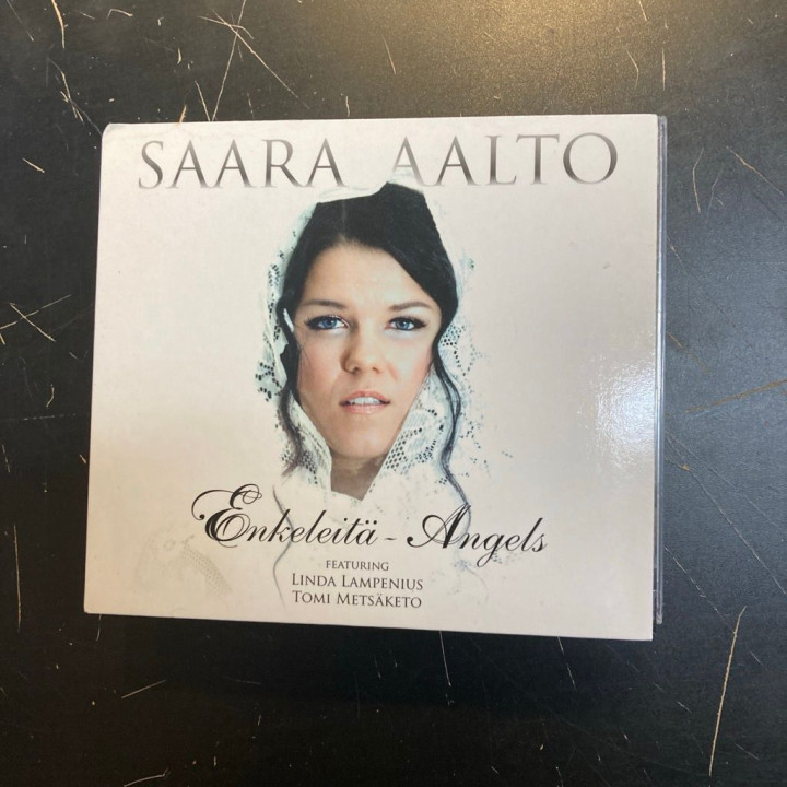 Saara Aalto - Enkeleitä / Angels CD (M-/M-) -joululevy-